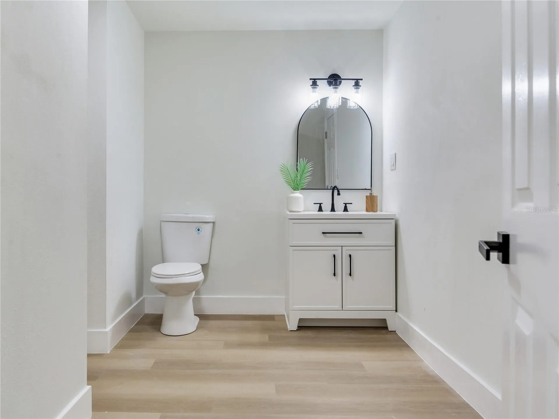 2753 Valencia Drive Sarasota FL 34239