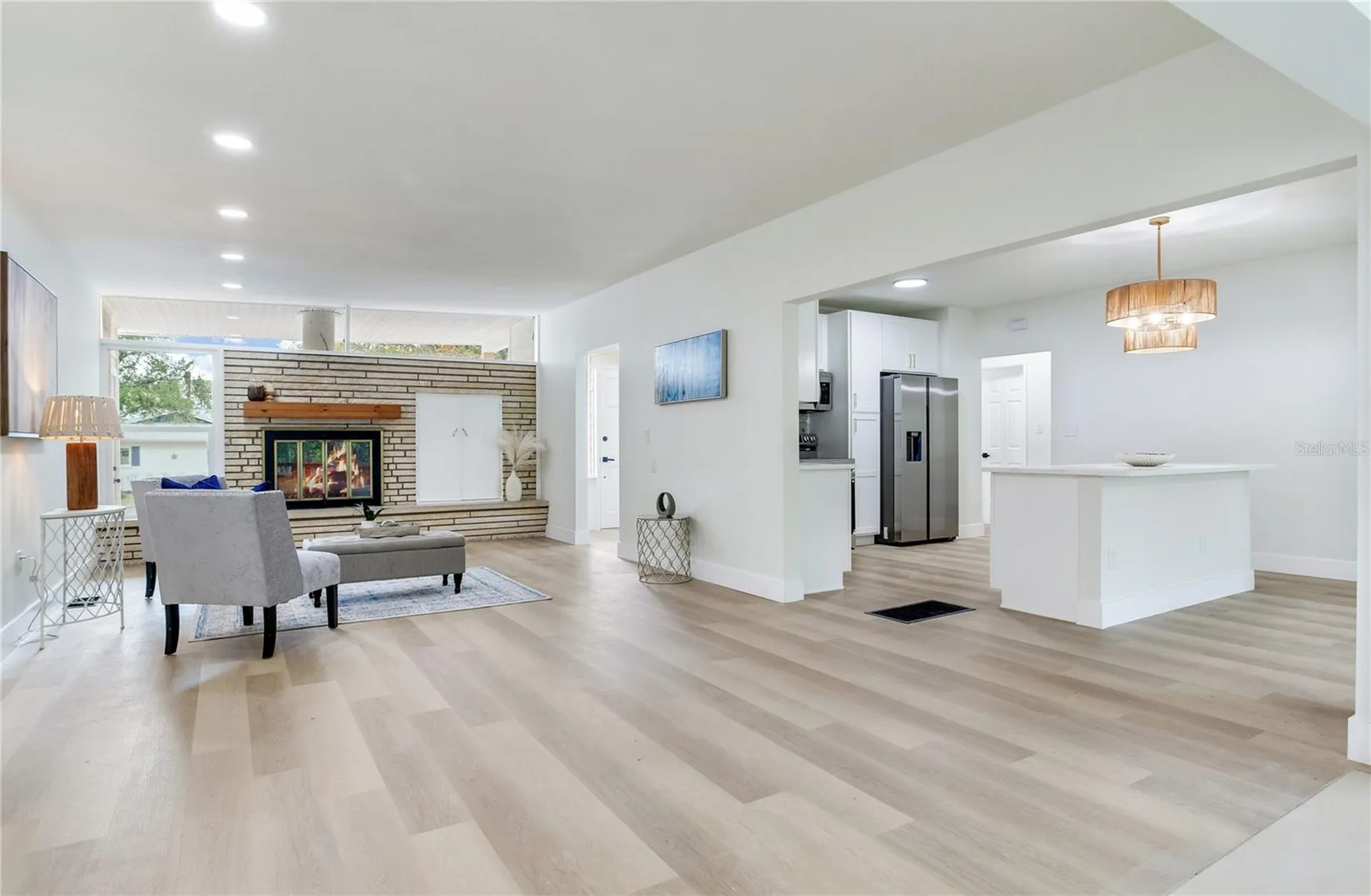 2753 Valencia Drive Sarasota FL 34239