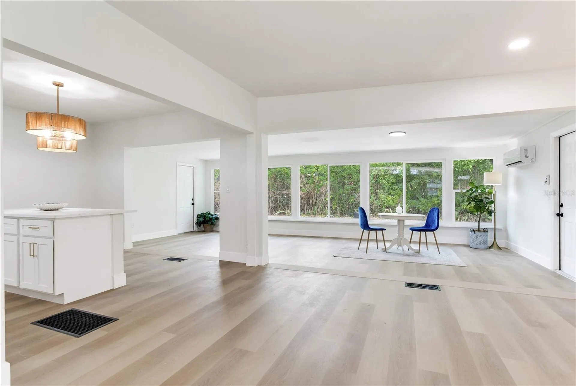 2753 Valencia Drive Sarasota FL 34239