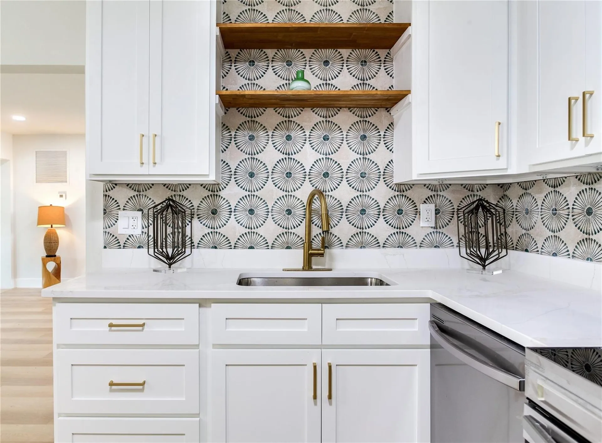 2753 Valencia Drive Sarasota FL 34239
