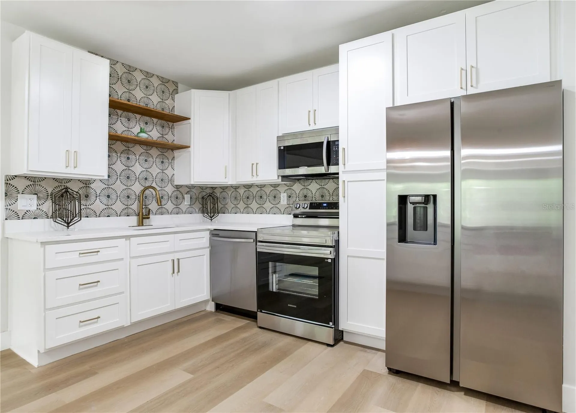 2753 Valencia Drive Sarasota FL 34239