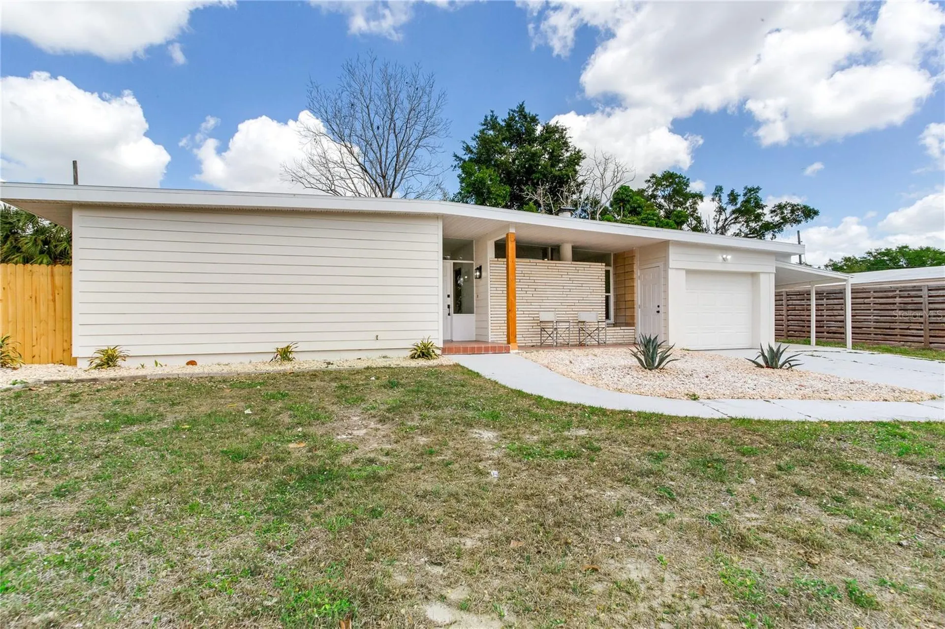 2753 Valencia Drive Sarasota FL 34239