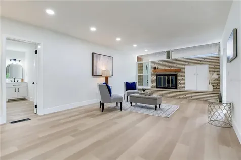 2753 Valencia Drive Sarasota FL 34239
