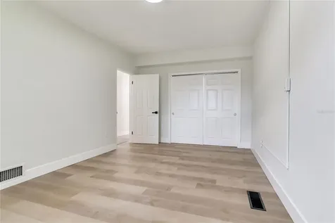 2753 Valencia Drive Sarasota FL 34239
