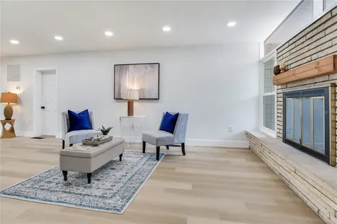 2753 Valencia Drive Sarasota FL 34239