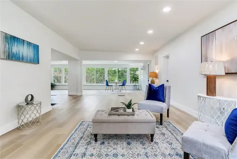 2753 Valencia Drive Sarasota FL 34239