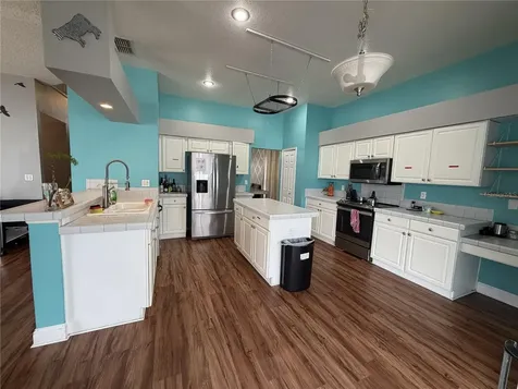1188 Foxforrest Circle Apopka FL 32712