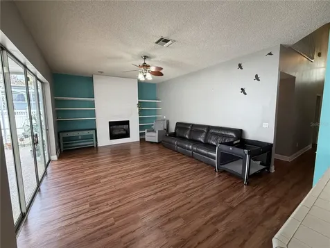 1188 Foxforrest Circle Apopka FL 32712