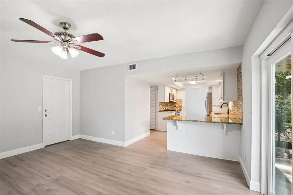 2589 Knoll Street W Palm Harbor FL 34683