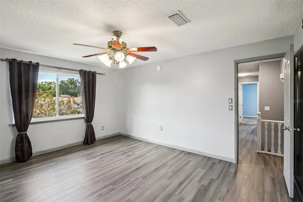 2589 Knoll Street W Palm Harbor FL 34683