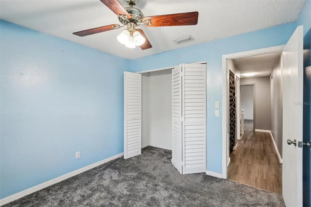 2589 Knoll Street W Palm Harbor FL 34683