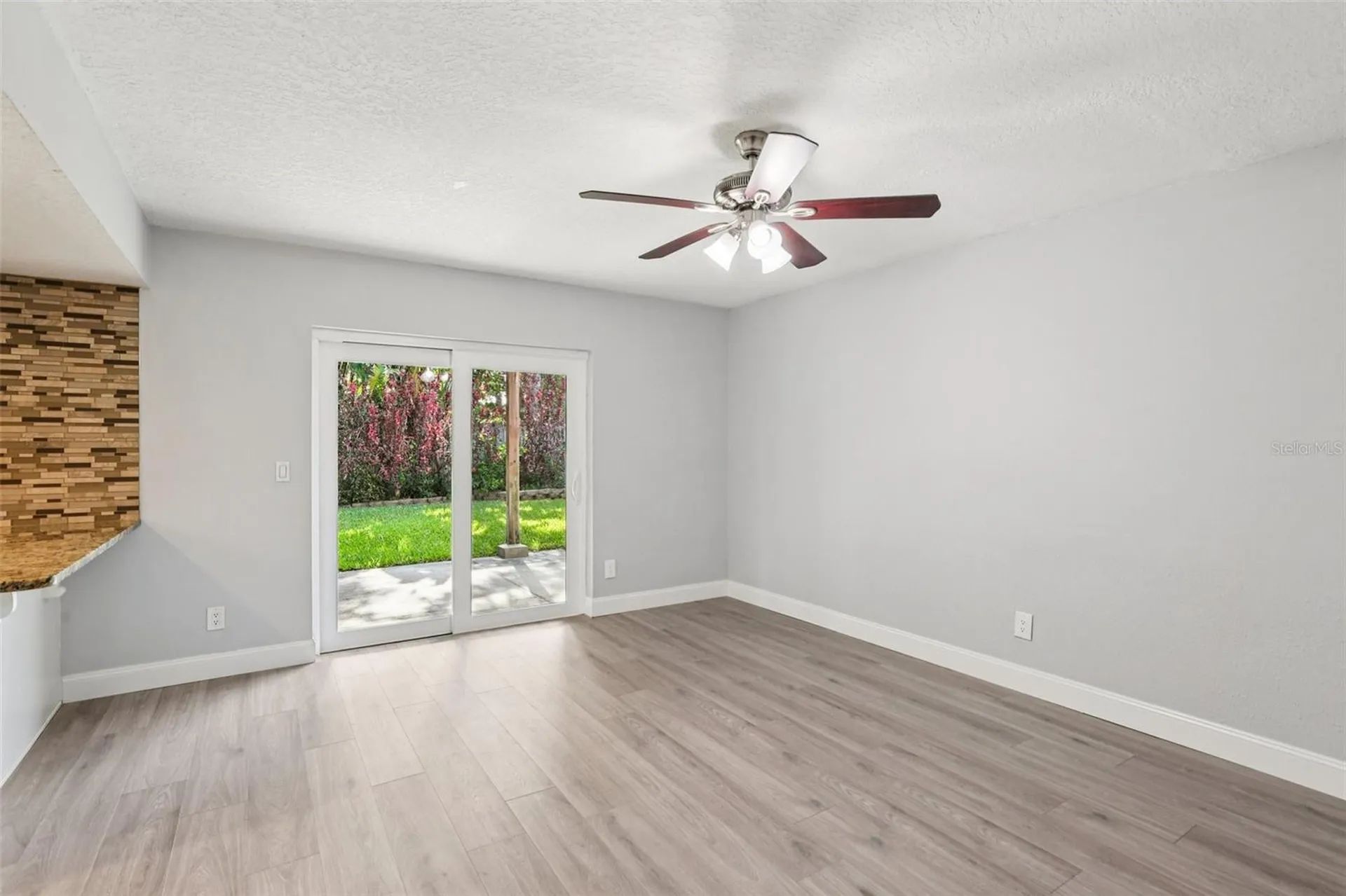 2589 Knoll Street W Palm Harbor FL 34683