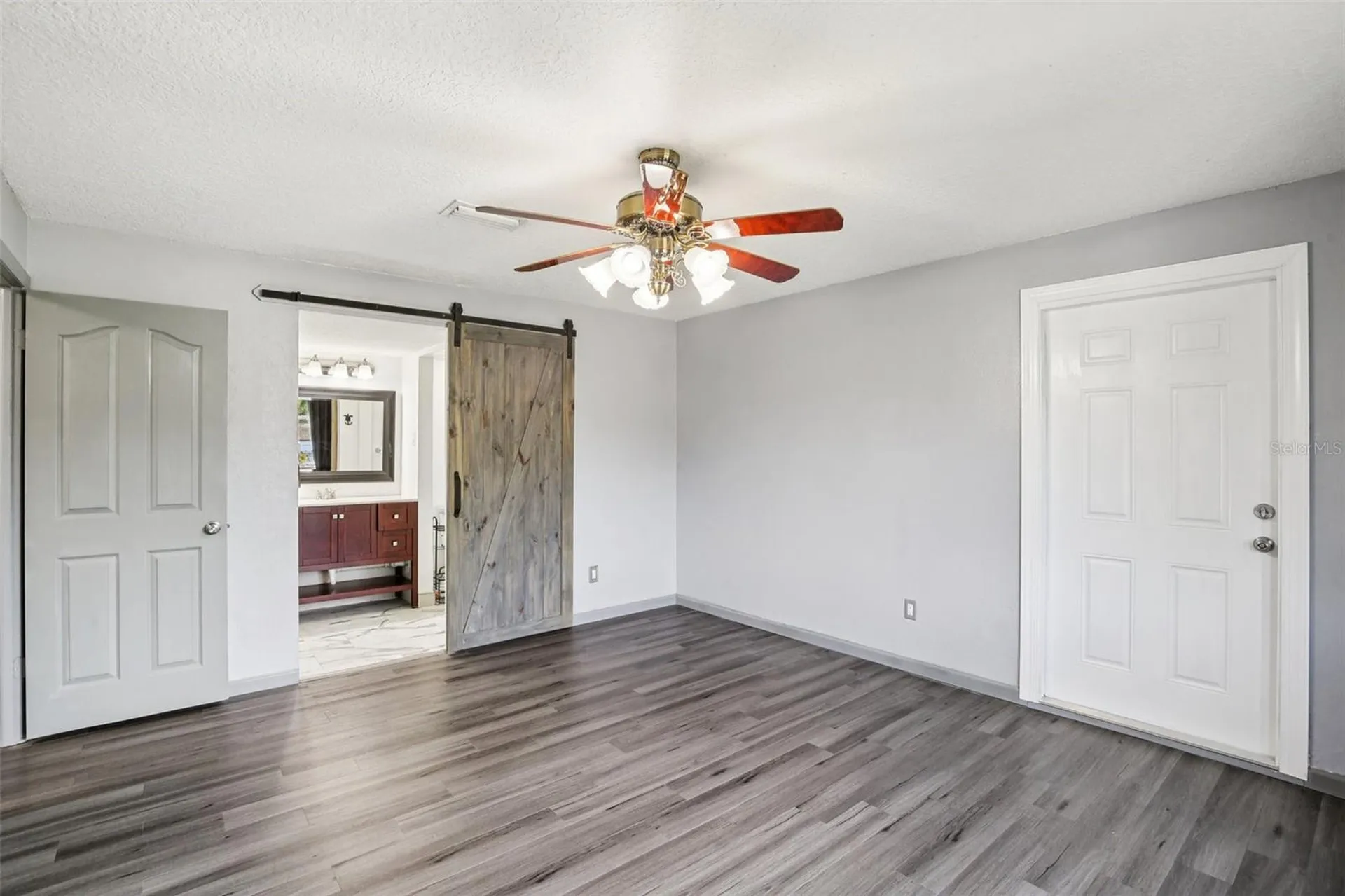 2589 Knoll Street W Palm Harbor FL 34683