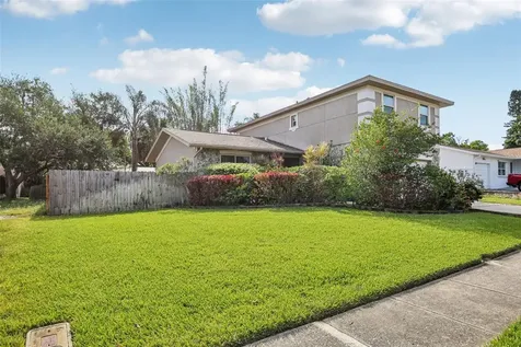 2589 Knoll Street W Palm Harbor FL 34683