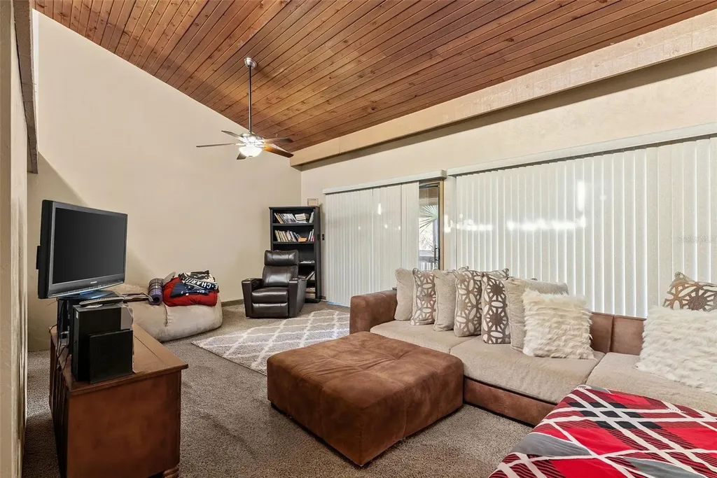 567 Maple Leaf Court Haines City FL 33844