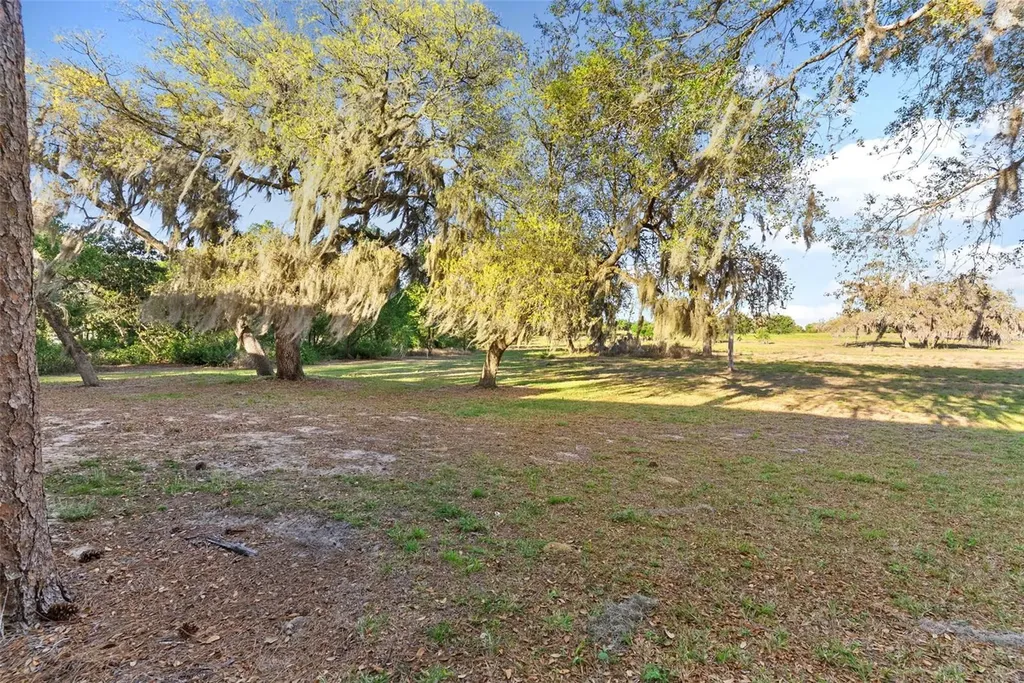 567 Maple Leaf Court Haines City FL 33844