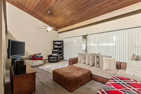 567 Maple Leaf Court Haines City FL 33844