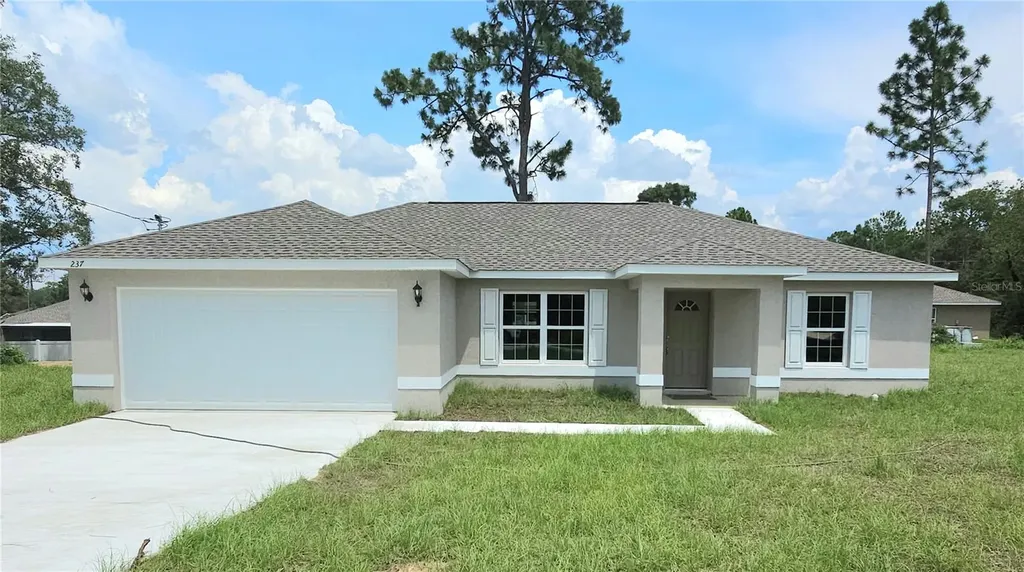 237 Locust Pass Drive Ocala FL 34472