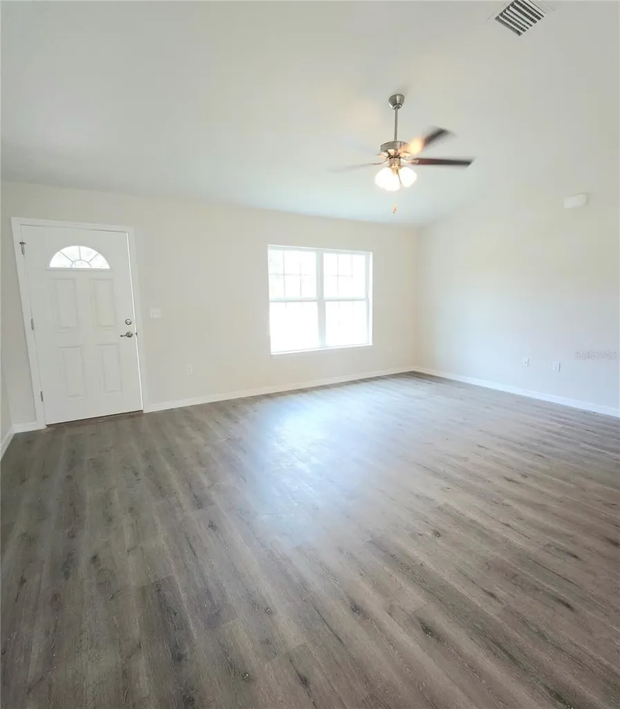 237 Locust Pass Drive Ocala FL 34472