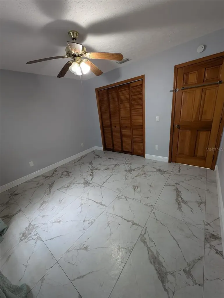 2106 Whitlock Place Dover FL 33527