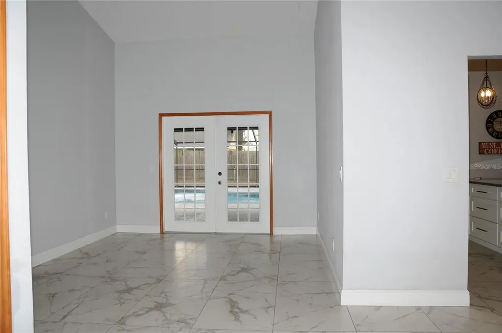 2106 Whitlock Place Dover FL 33527