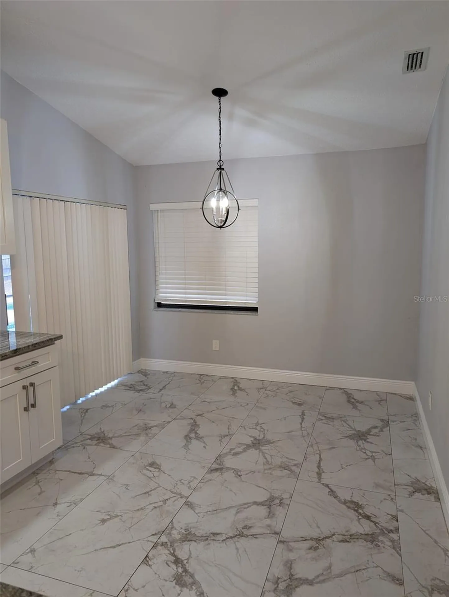 2106 Whitlock Place Dover FL 33527