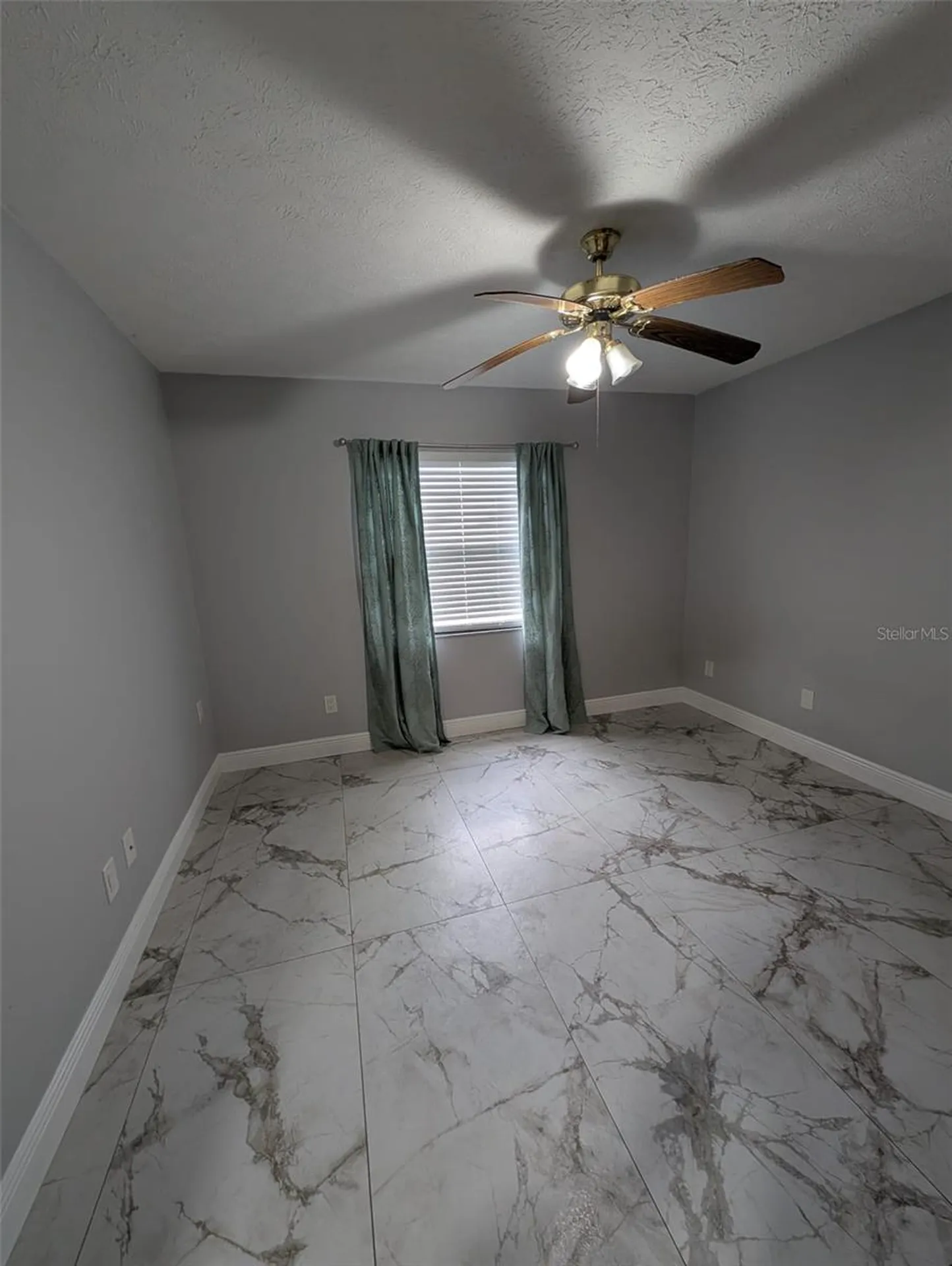 2106 Whitlock Place Dover FL 33527