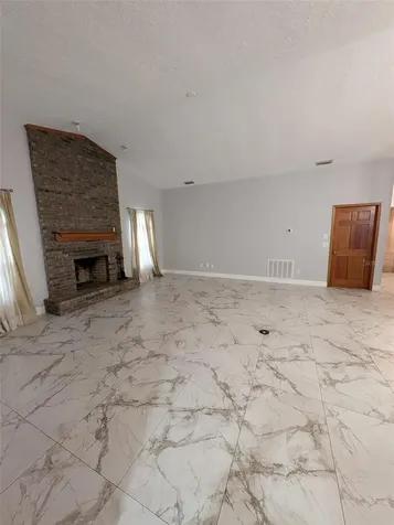 2106 Whitlock Place Dover FL 33527