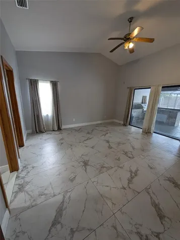 2106 Whitlock Place Dover FL 33527