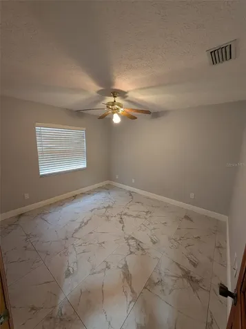2106 Whitlock Place Dover FL 33527