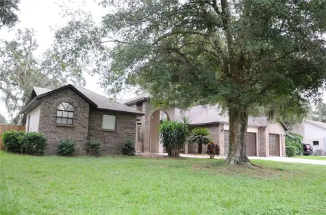 2106 Whitlock Place Dover FL 33527