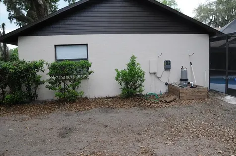 2106 Whitlock Place Dover FL 33527