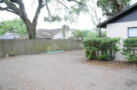 2106 Whitlock Place Dover FL 33527