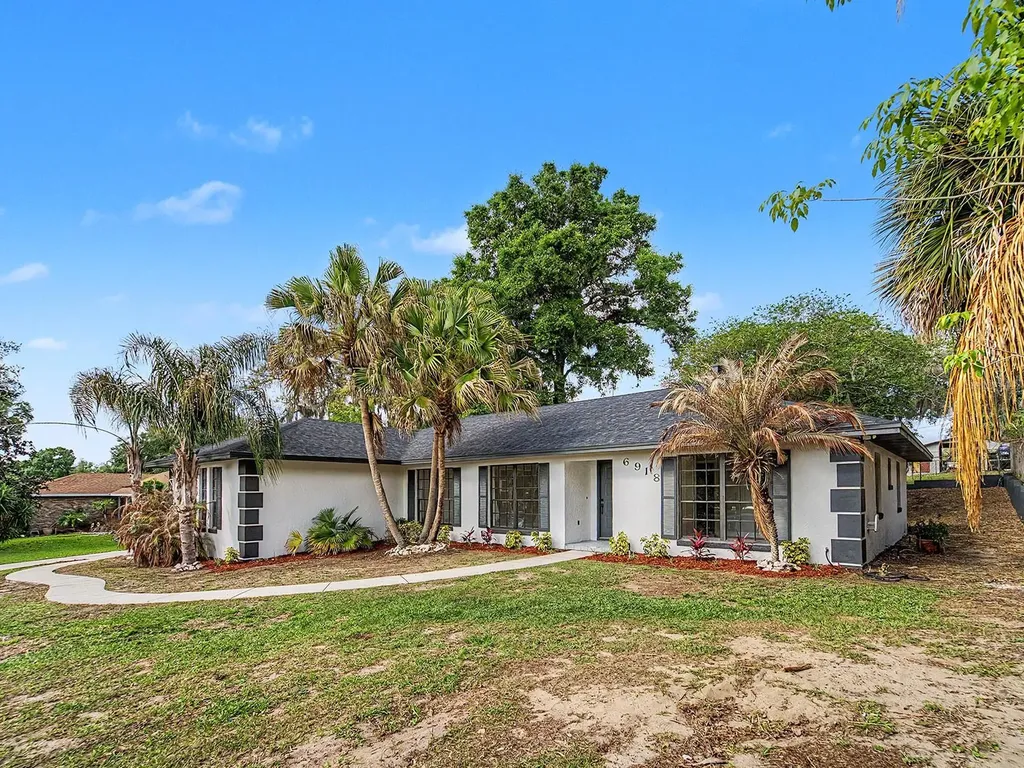 6918 Odoniel Loop W Lakeland FL 33809