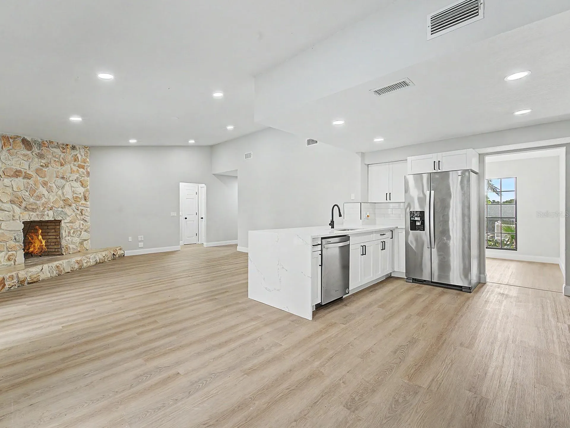 6918 Odoniel Loop W Lakeland FL 33809