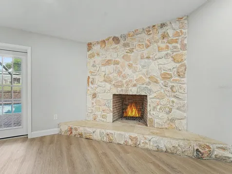 6918 Odoniel Loop W Lakeland FL 33809