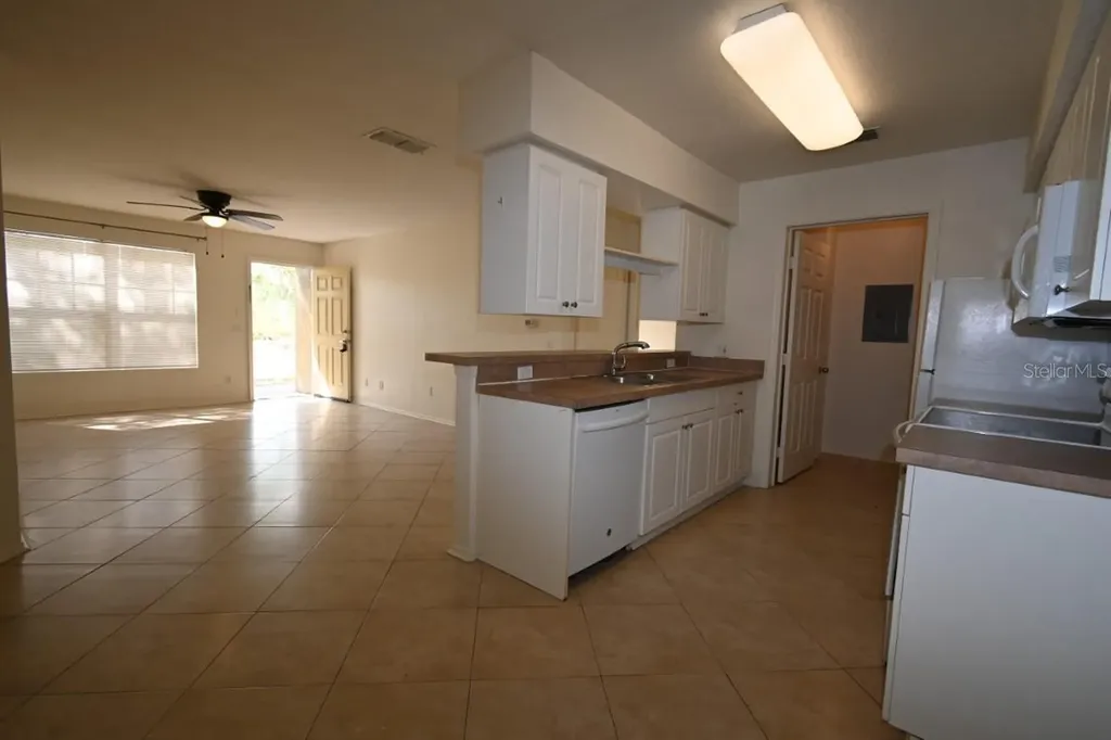 36009 Deer Creek Drive Zephyrhills FL 33541