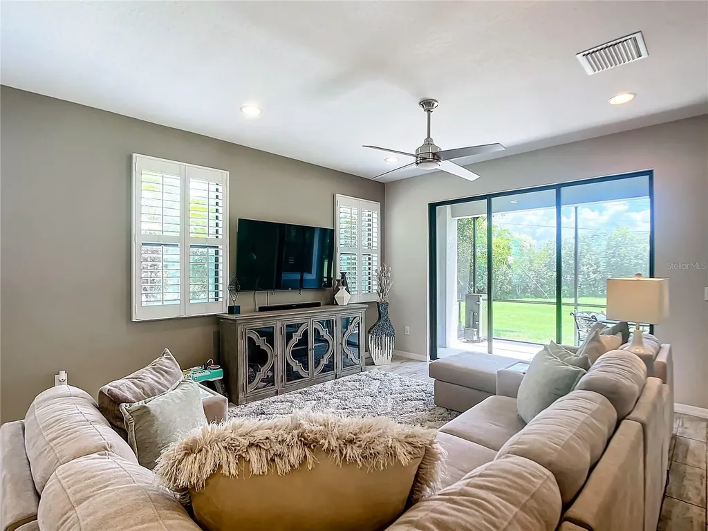 4744 Wandering Way Wesley Chapel FL 33544