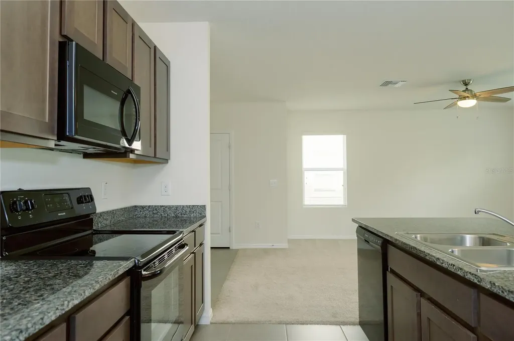 7426 Tuscan Bay Circle Wesley Chapel FL 33545