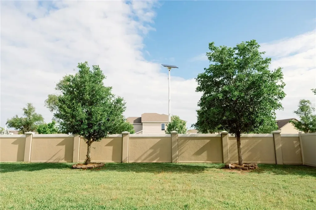 7426 Tuscan Bay Circle Wesley Chapel FL 33545