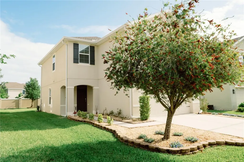 7426 Tuscan Bay Circle Wesley Chapel FL 33545
