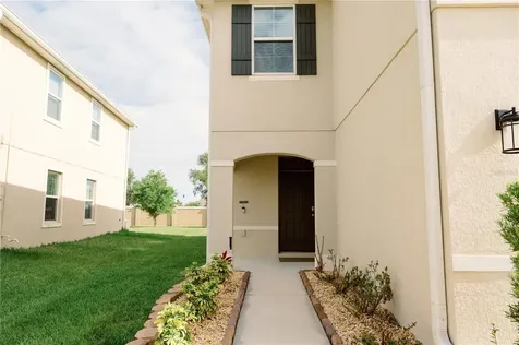 7426 Tuscan Bay Circle Wesley Chapel FL 33545