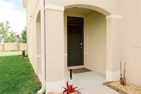 7426 Tuscan Bay Circle Wesley Chapel FL 33545
