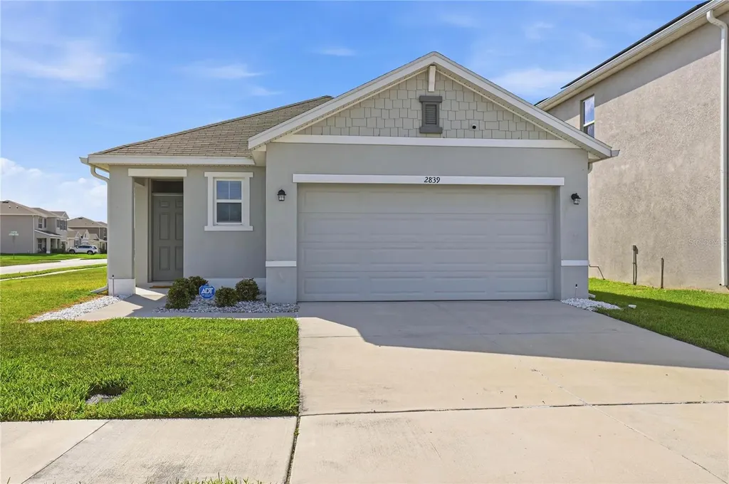 2839 Maiden Grass Isle Wesley Chapel FL 33543