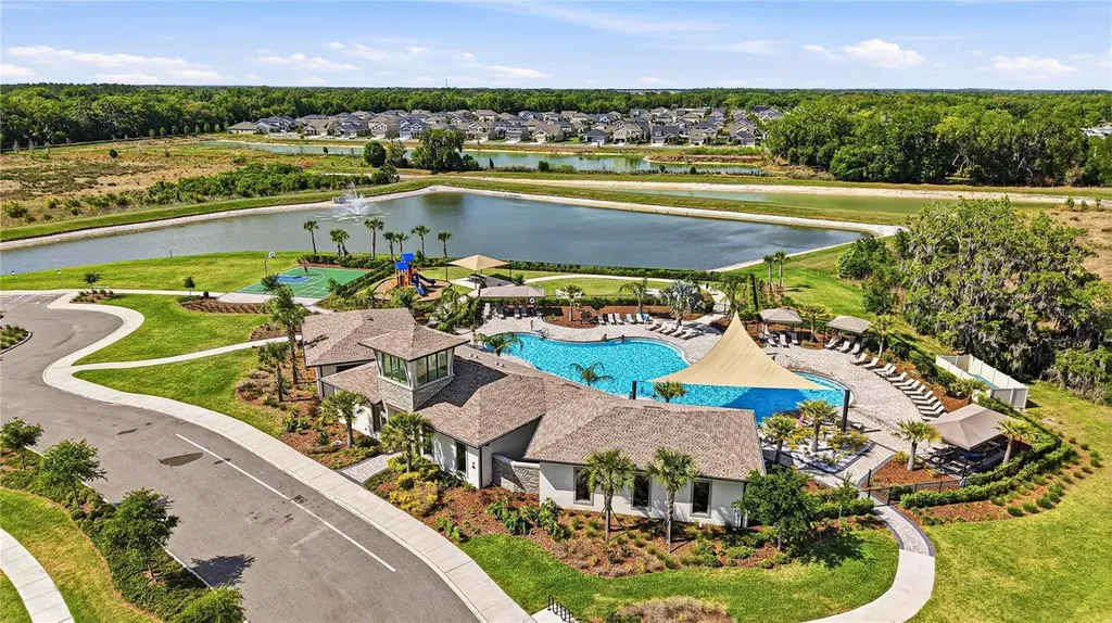 2839 Maiden Grass Isle Wesley Chapel FL 33543