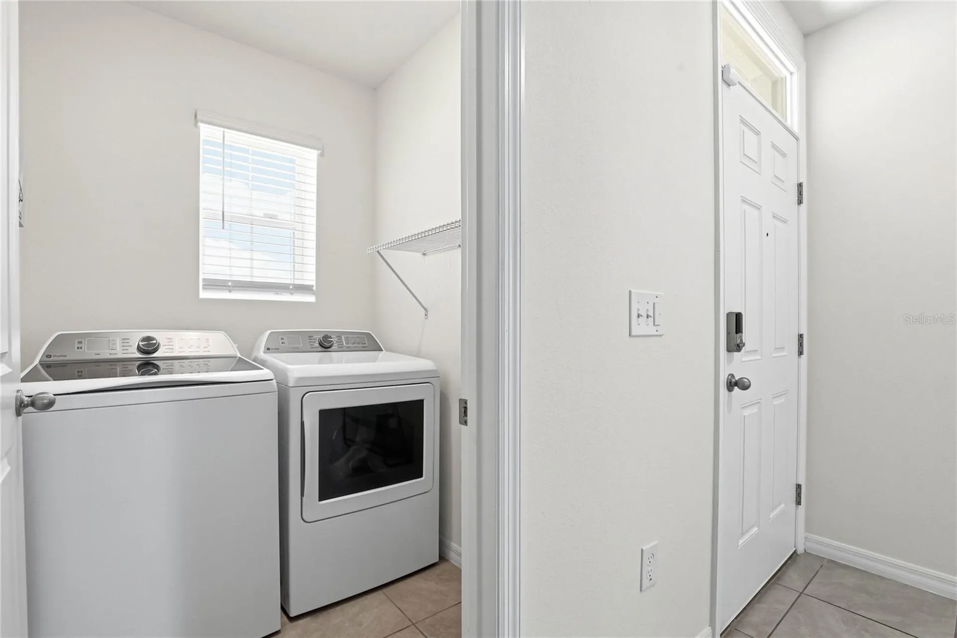 2839 Maiden Grass Isle Wesley Chapel FL 33543
