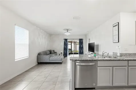 2839 Maiden Grass Isle Wesley Chapel FL 33543
