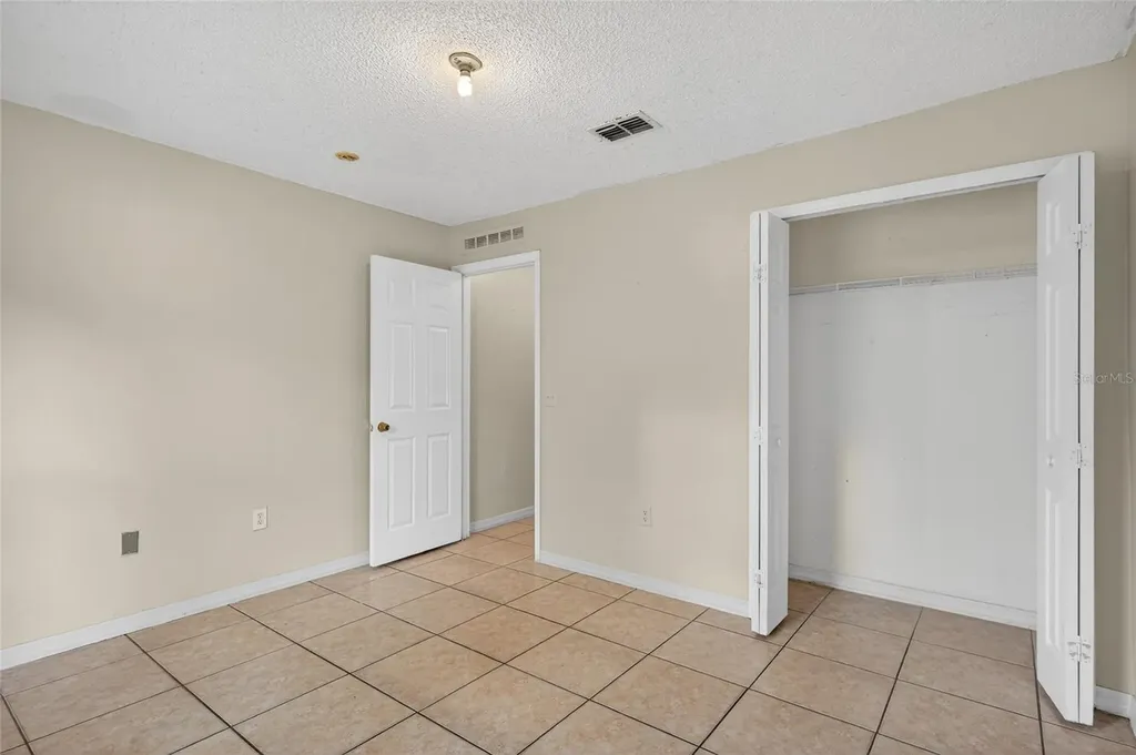439 Magpie Court Kissimmee FL 34759