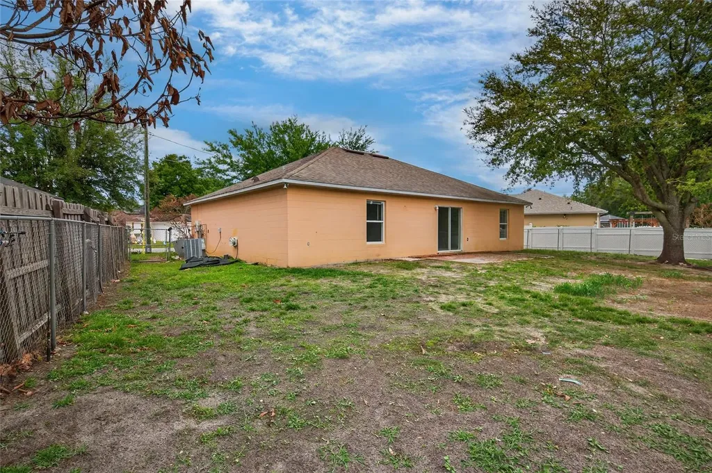439 Magpie Court Kissimmee FL 34759