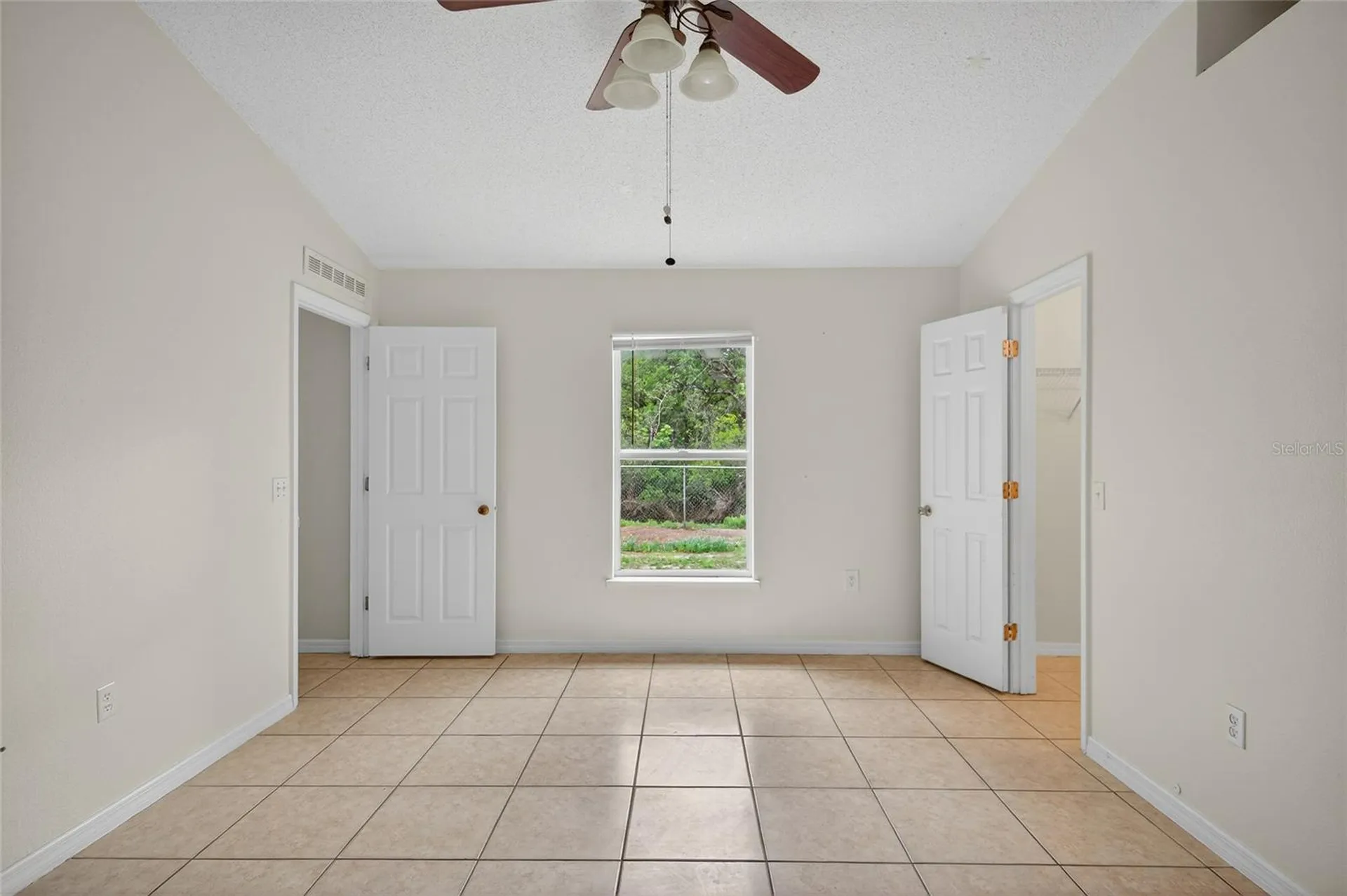 439 Magpie Court Kissimmee FL 34759